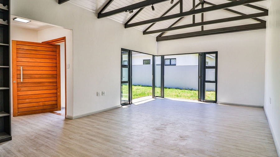 4 Bedroom Property for Sale in Kleinmond Western Cape